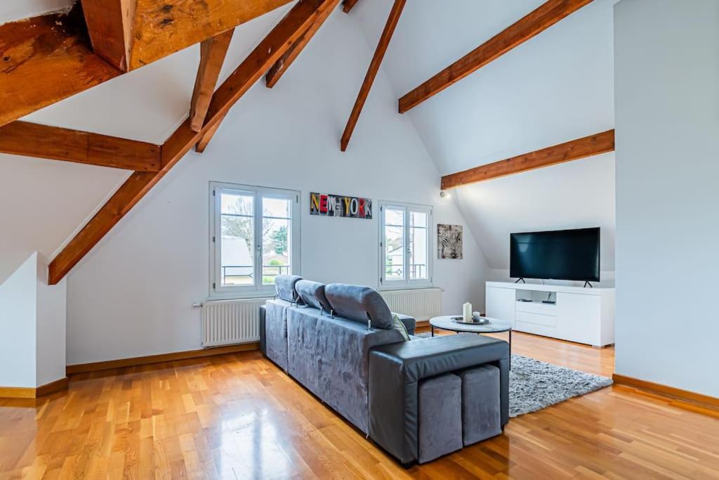 Charmante Maison Au Calme Yerres Экстерьер фото