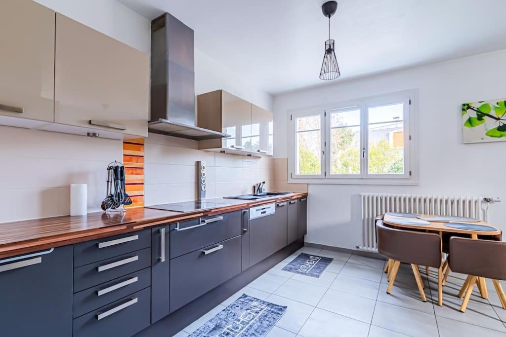 Charmante Maison Au Calme Yerres Экстерьер фото