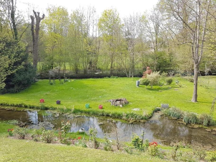 Charmante Maison Au Calme Yerres Экстерьер фото